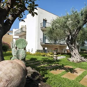  Apartment Collina