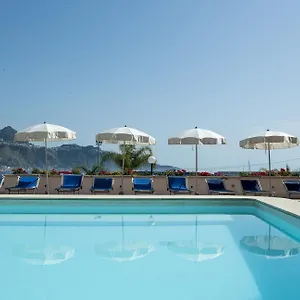 Panoramic Hotell