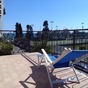  Apartamento The House On The